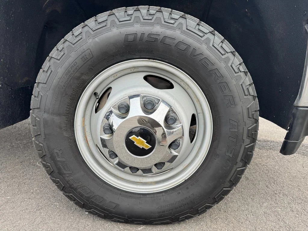 2022 Chevrolet Silverado 3500HD LT - Photo 10
