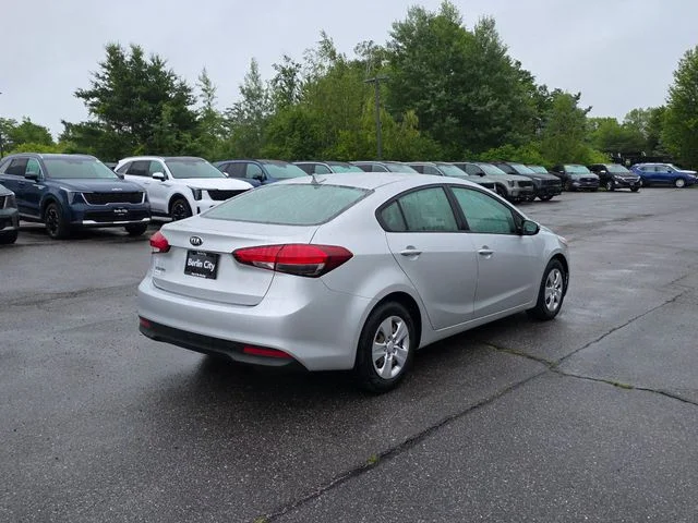 Used 2017 Silky Silver Kia LX image 8