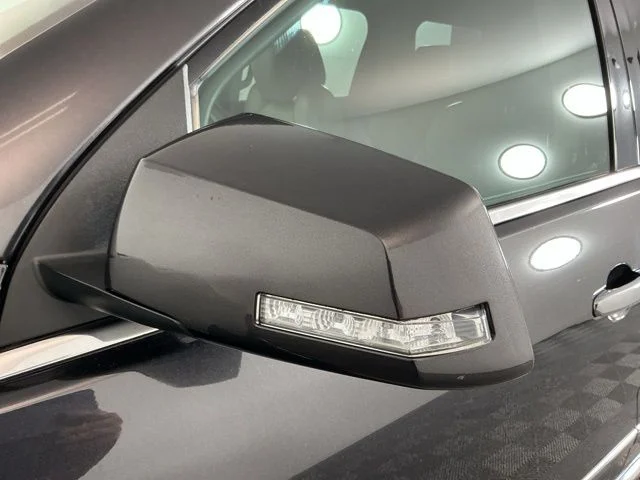 Used 2014 Iridium Metallic GMC Denali image 10