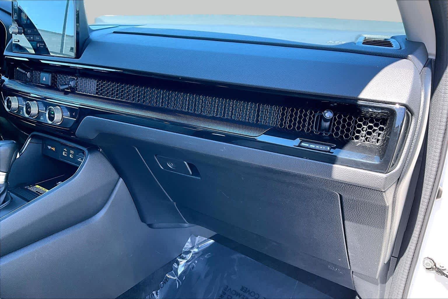 2024 Honda CR-V EX-L - Photo 18