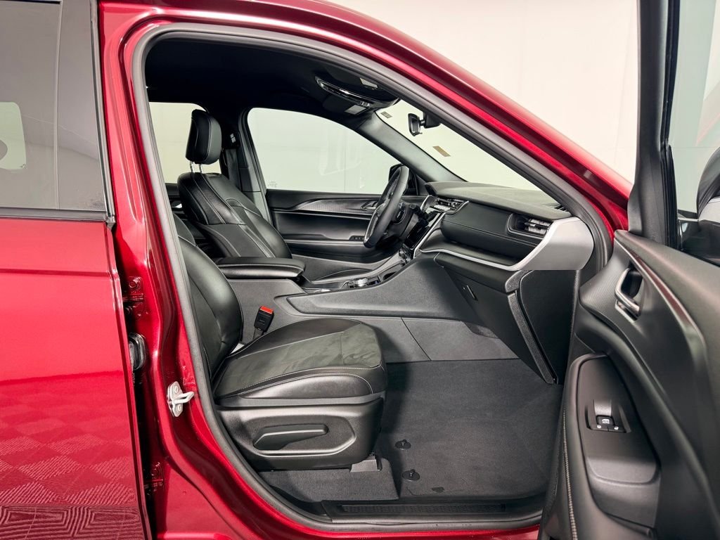 Certified Used 2025 Red Jeep Altitude image 37