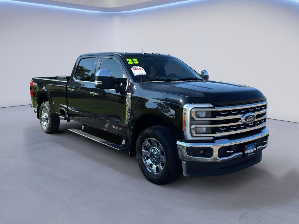 Used 2023 Agate Black Metallic Ford LARIAT image 7
