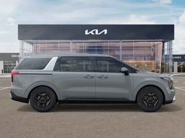 New 2027 Silver Kia LXS image 7