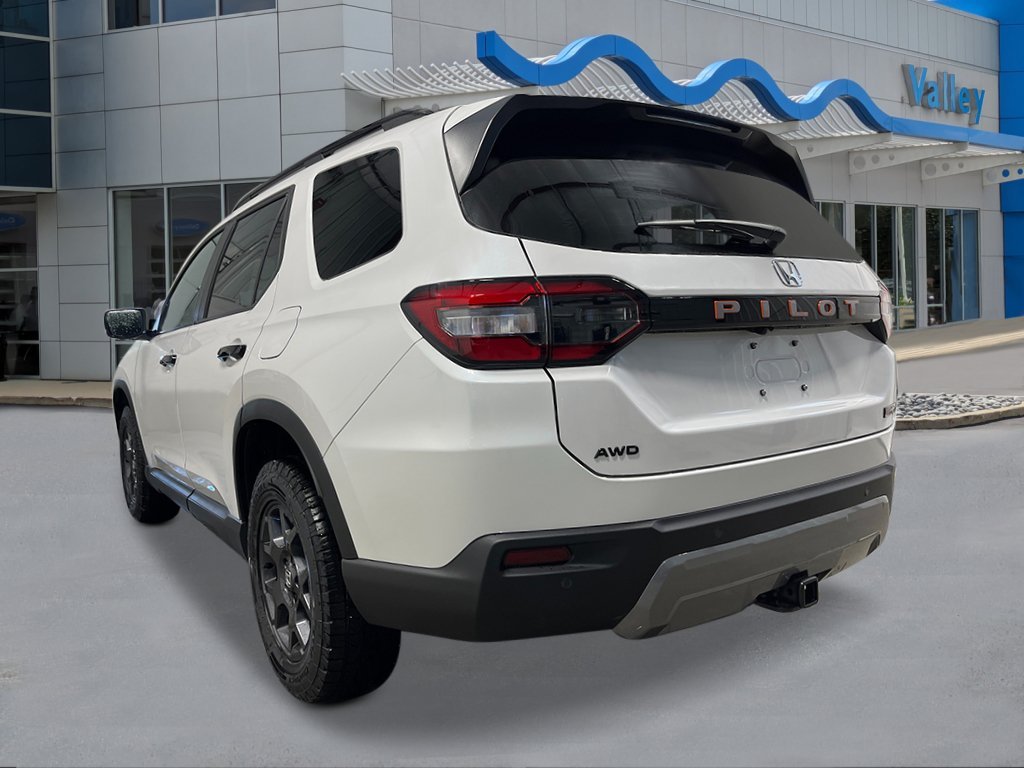 New 2026 Platinum White Pearl Honda TrailSport image 3
