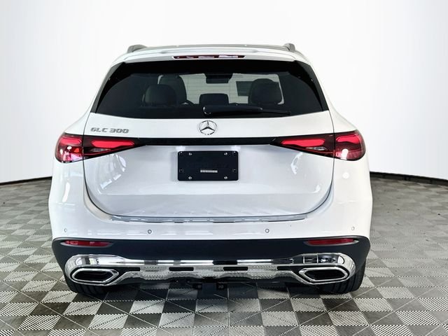New 2027 Polar White Mercedes-Benz GLC 300 image 6