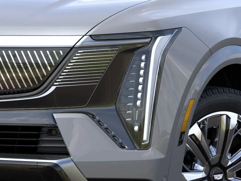 New 2026 Luna Metallic Cadillac Premium Luxury image 10