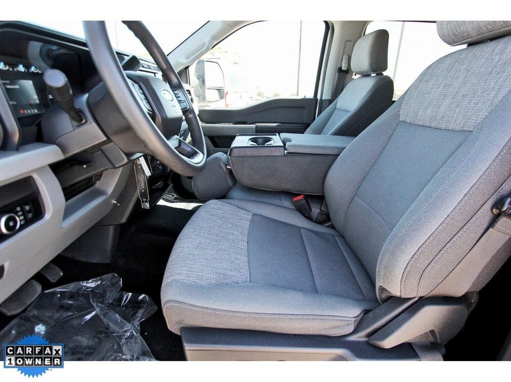 Used 2024 White Ford XLT image 30
