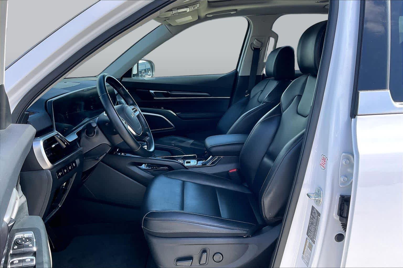 Pre-Owned 2025 Kia Telluride S