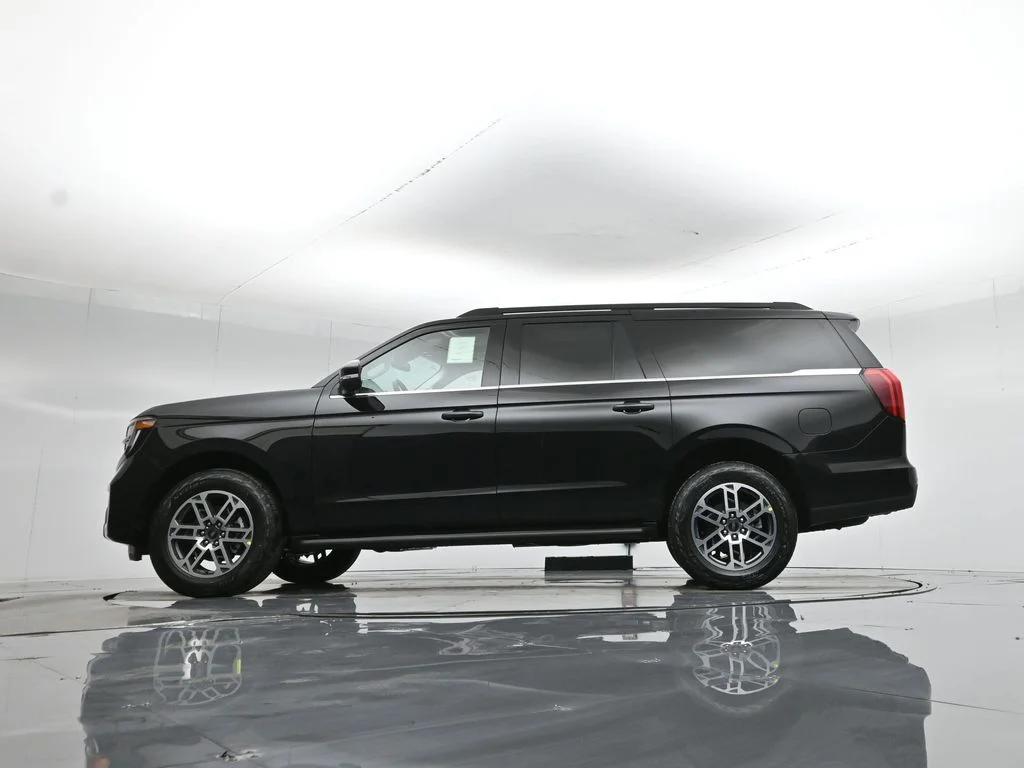 New 2026 Agate Black Metallic Ford Active image 55