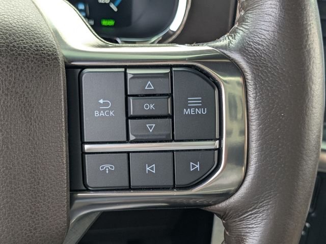 Used 2022 White Ford King Ranch image 26