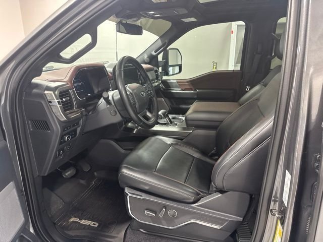 Used 2023 Gray Ford Lariat image 13