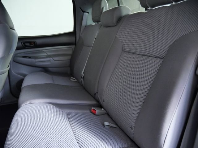 Used 2013 Black Toyota Base image 16