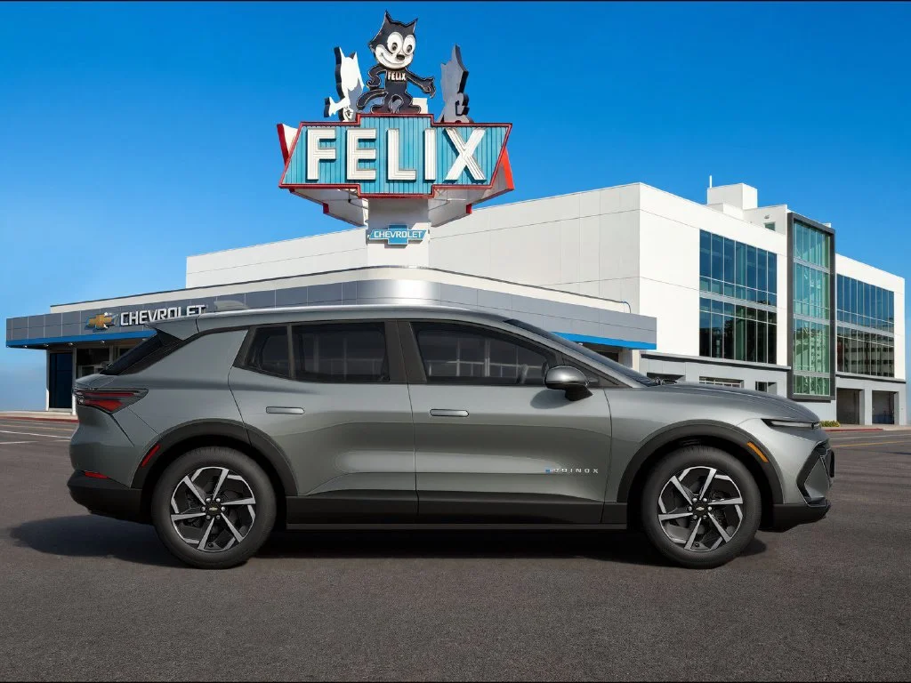 New 2026 Sterling Gray Metallic Chevrolet LT image 3