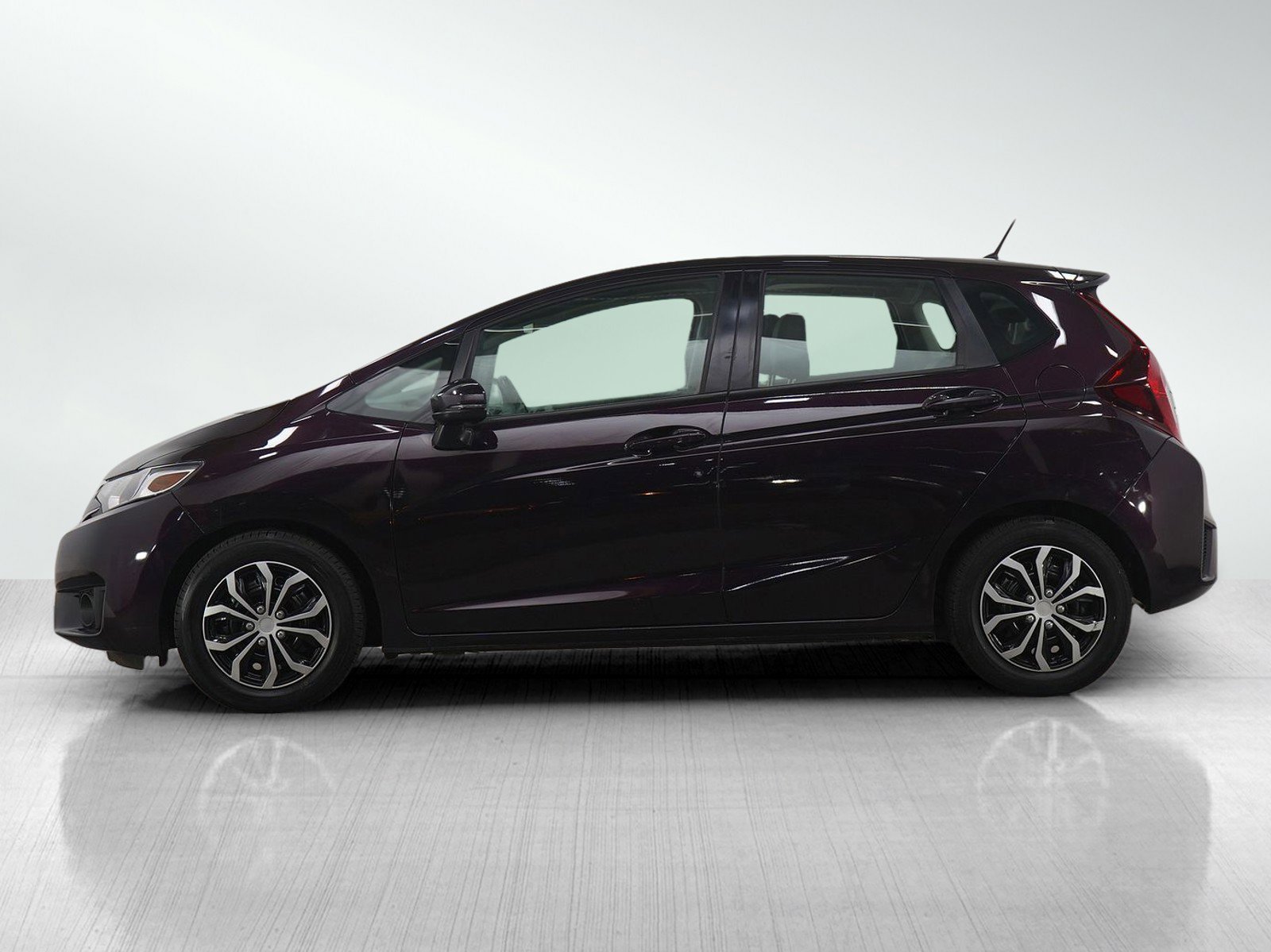 Used 2016 Honda Fit EX-L with VIN 3HGGK5H8XGM705428 for sale in Burnsville, Minnesota