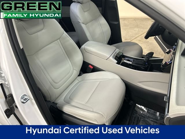 Certified Used 2025 White Hyundai SEL Convenience image 27