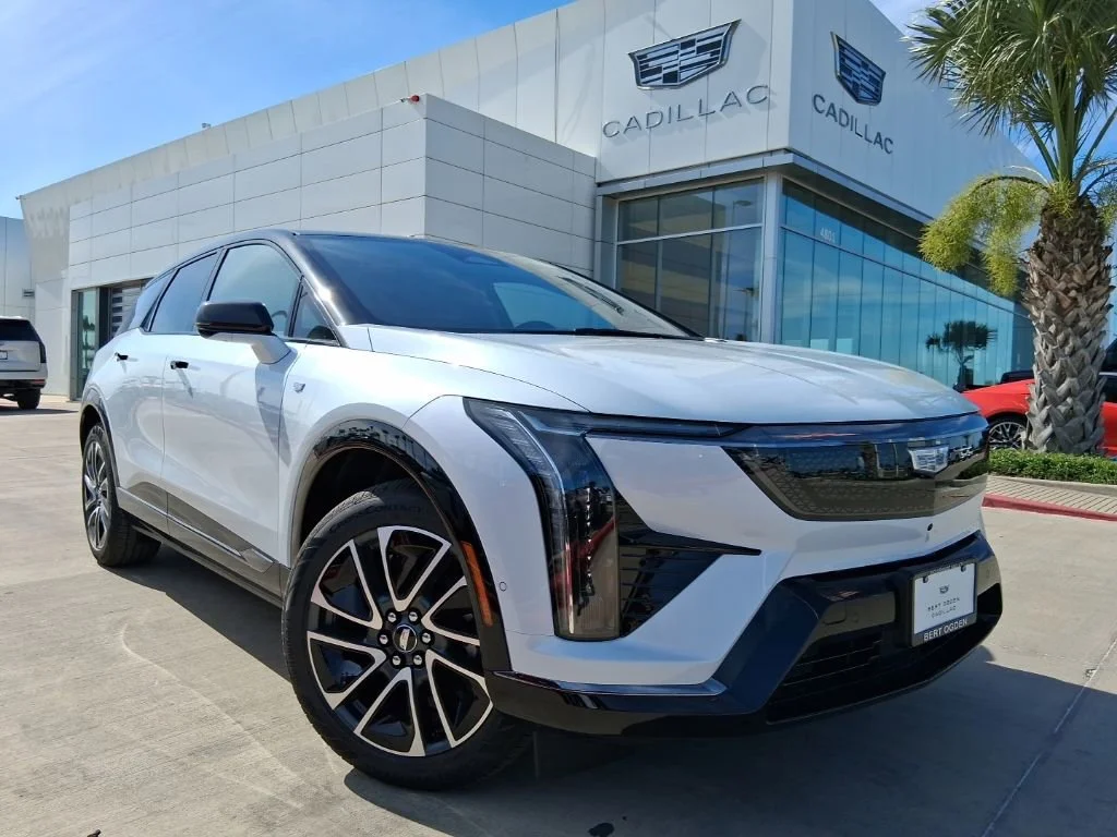 2026 Cadillac Optiq Sport's photo