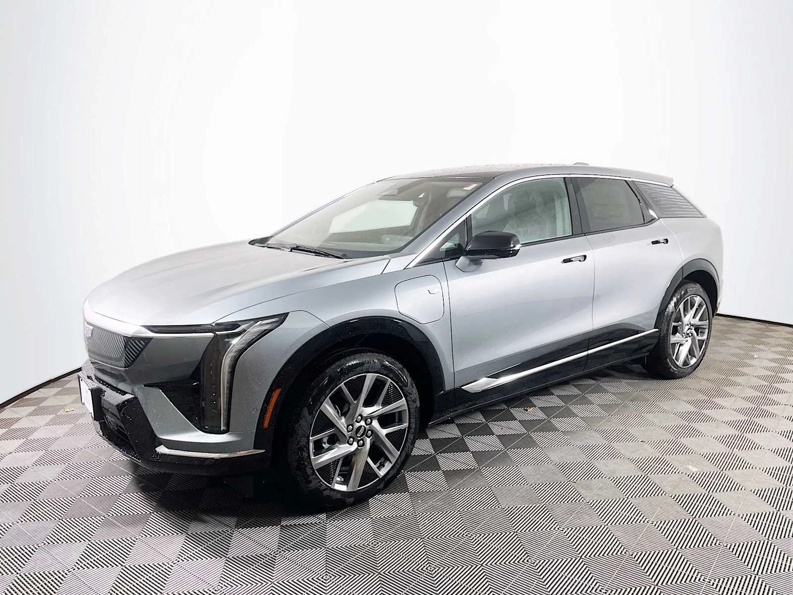 2026 Cadillac Optiq Luxury AWD's photo
