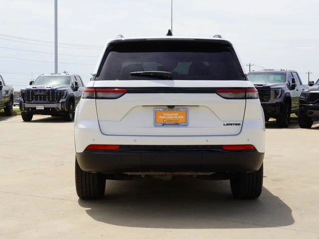 Certified Used 2024 White Jeep Limited image 7