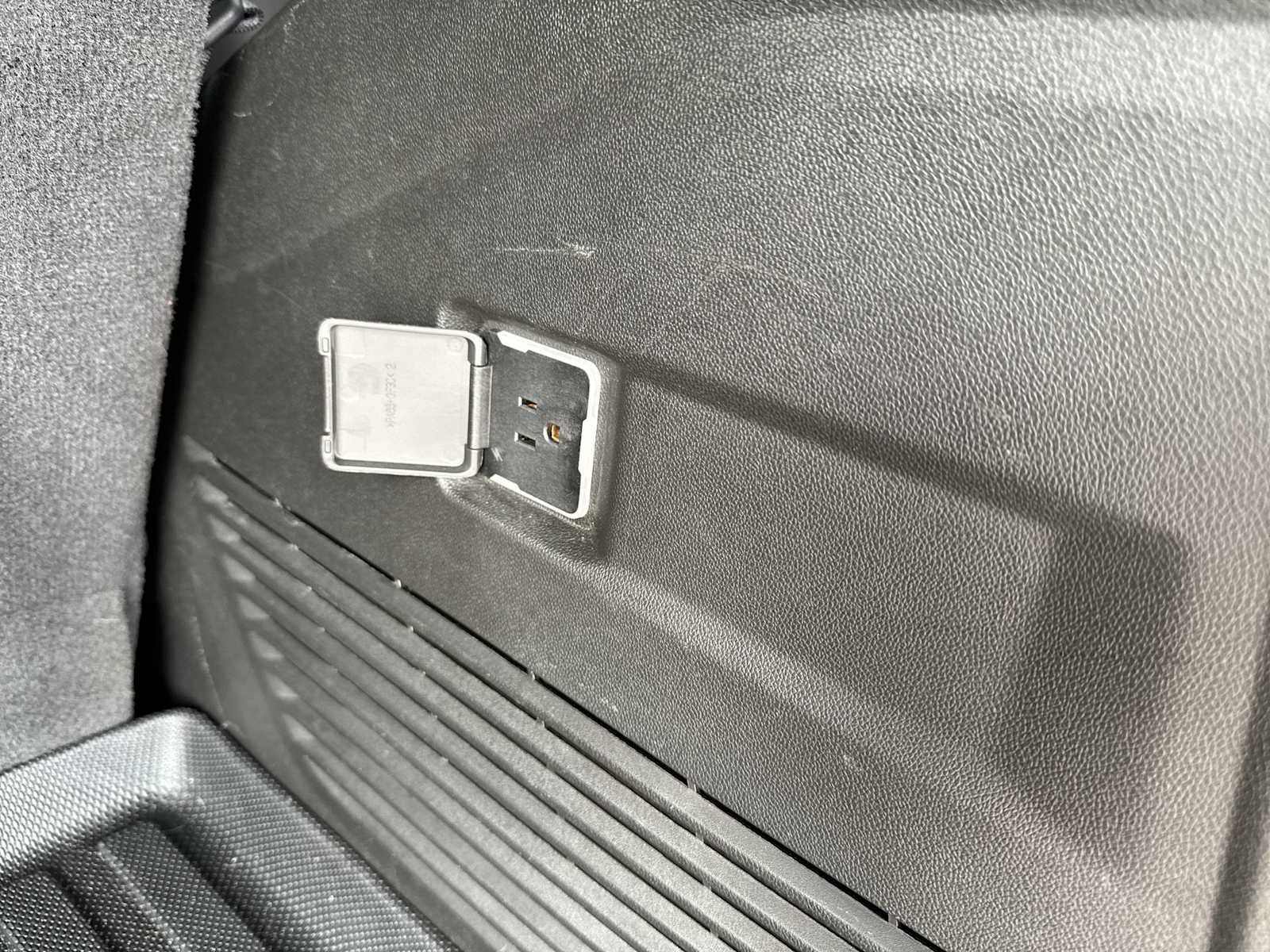 2021 Chevrolet Tahoe Z71 - Photo 27