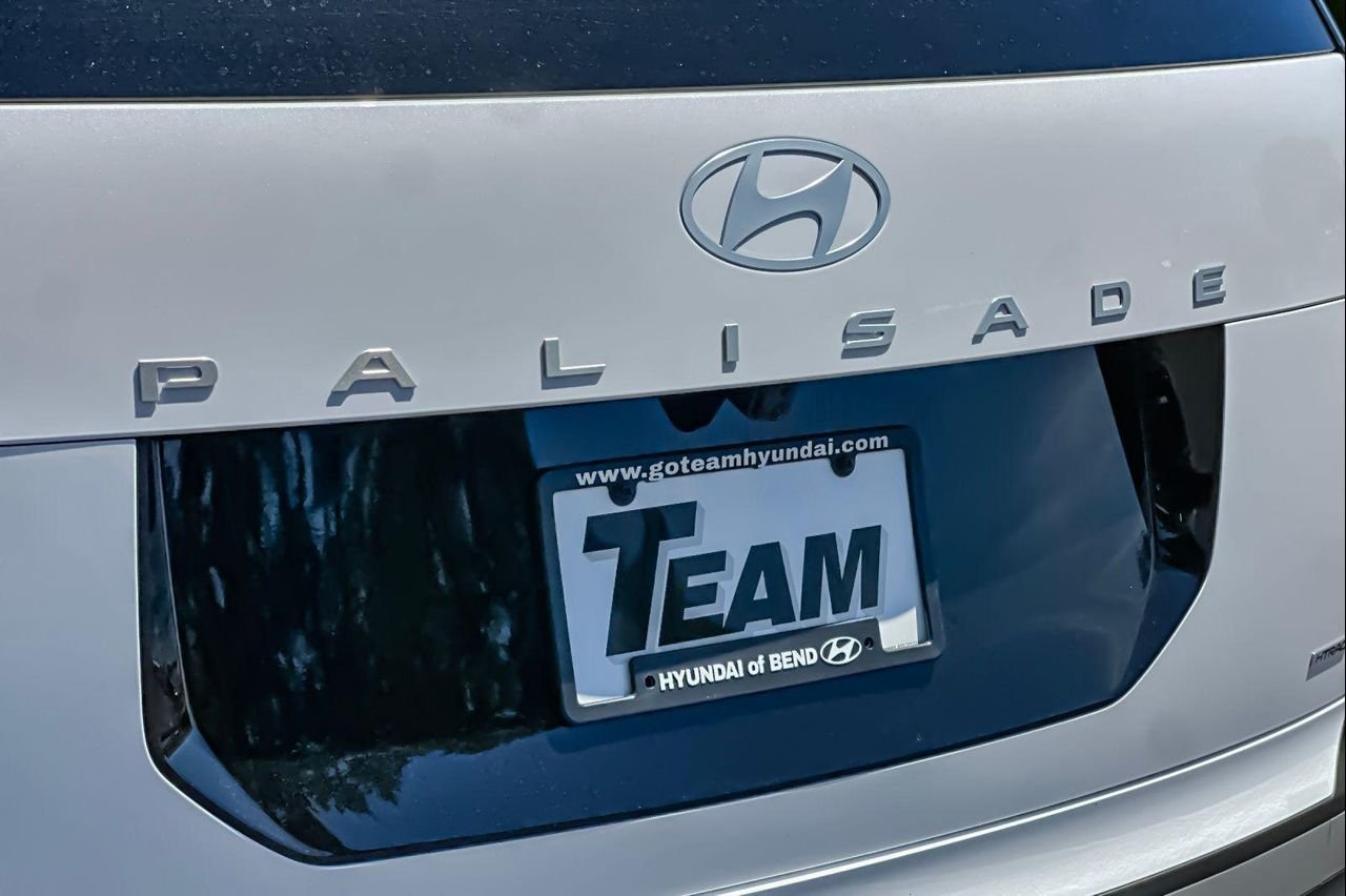 New 2026 White Hyundai SEL 8P image 37