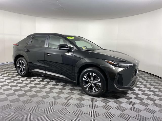 2025 Toyota bZ4X XLE