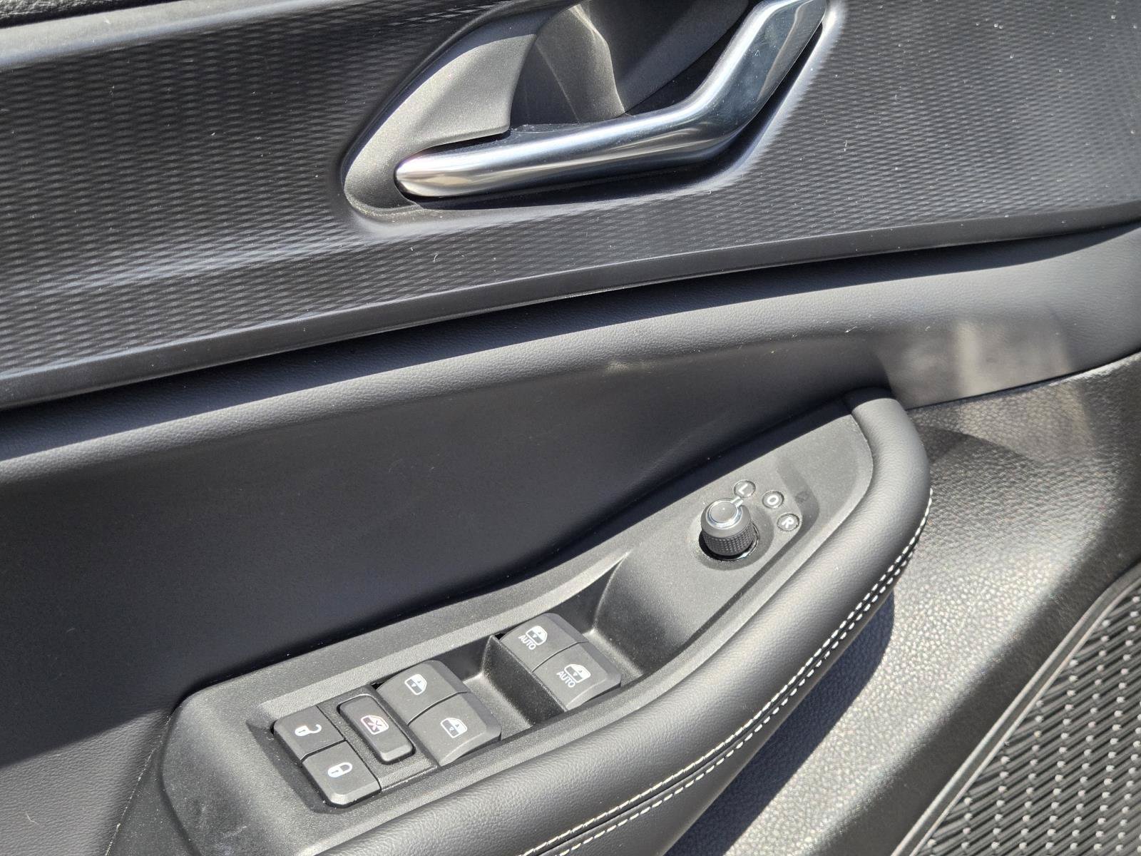 Used 2025 Gray Jeep Laredo image 23