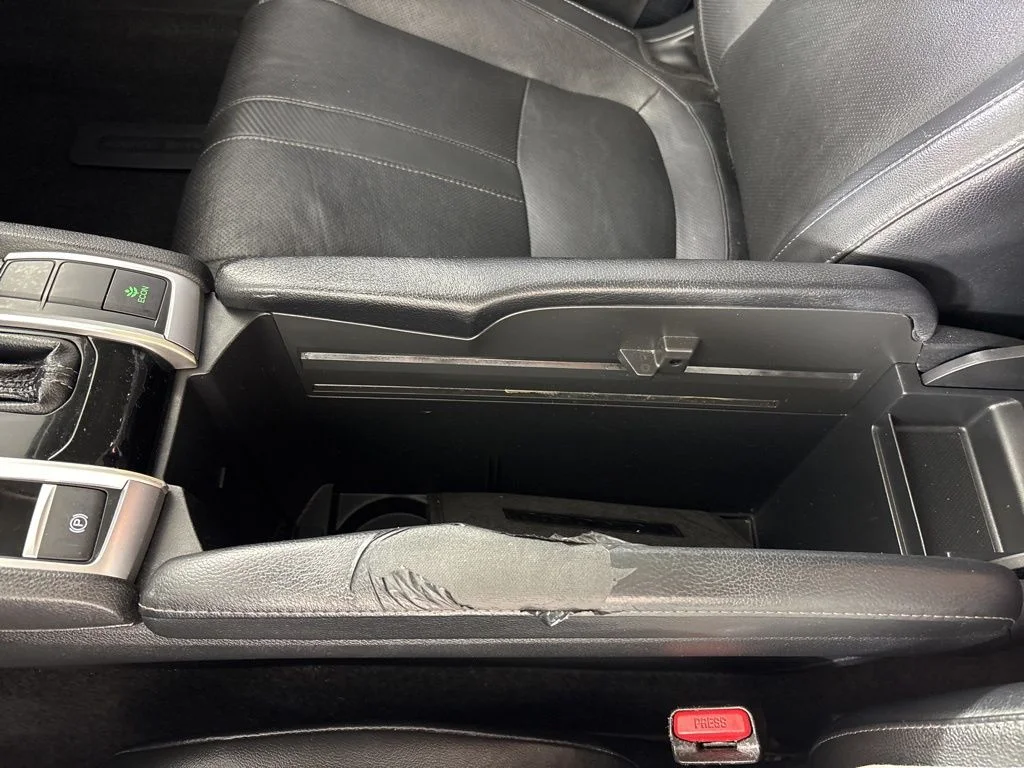 Used 2017 Gray Honda EX-L image 35