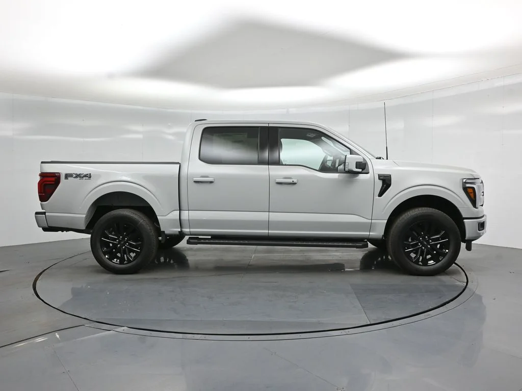 New 2026 Avalanche Ford Lariat image 25