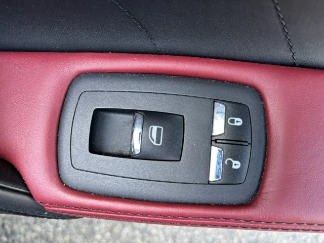 Used 2022 Nero Ribelle Metallic Maserati Modena ~ SPORTIVO PACKAGE & BOWERS & WILKINS image 23