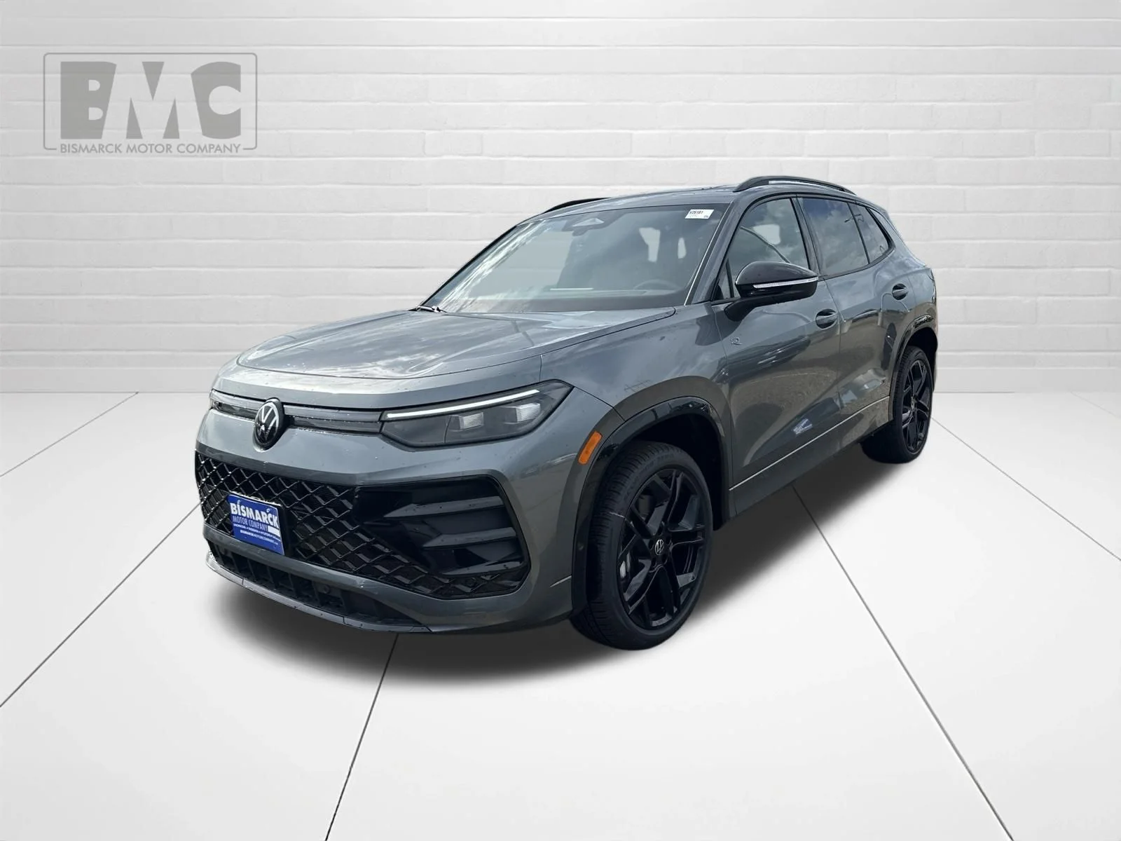 New 2026 Gray Volkswagen 2.0T SE R-Line Black image 1