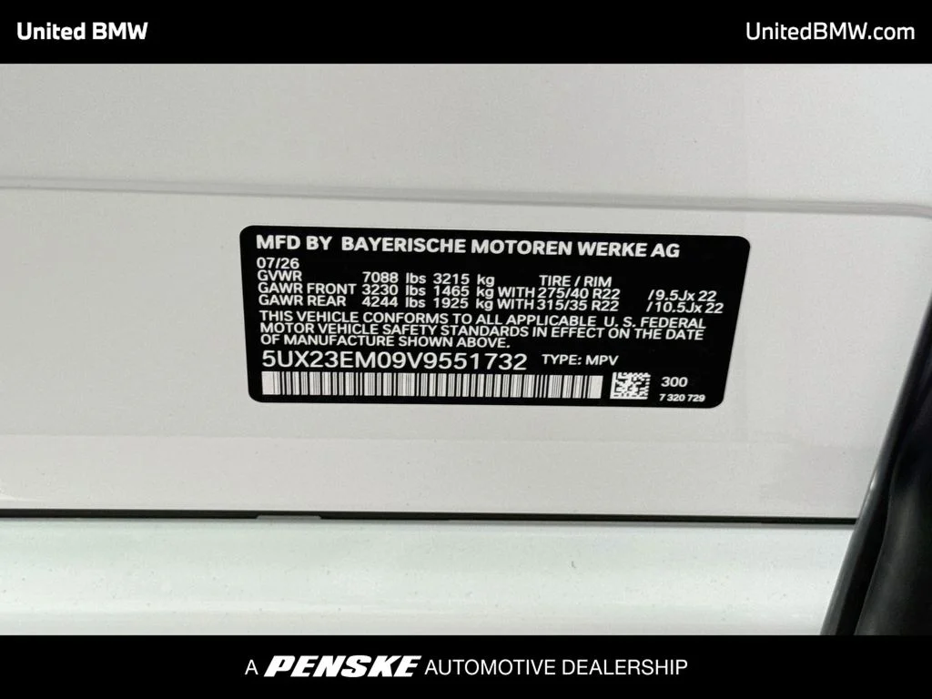 New 2027 Alpine White BMW xDrive40i image 16