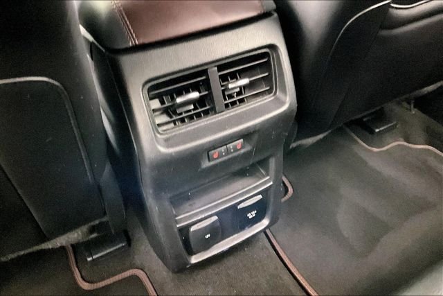 Used 2020 White Ford Titanium image 9