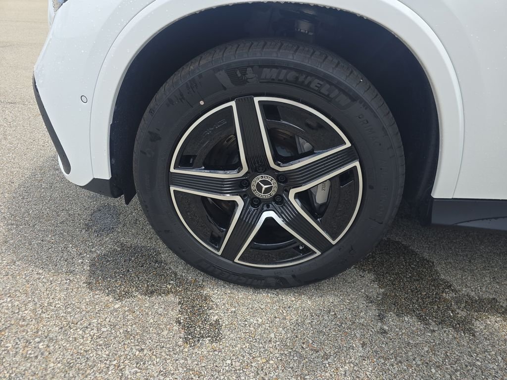 New 2026 Polar White Mercedes-Benz GLC 300 image 27