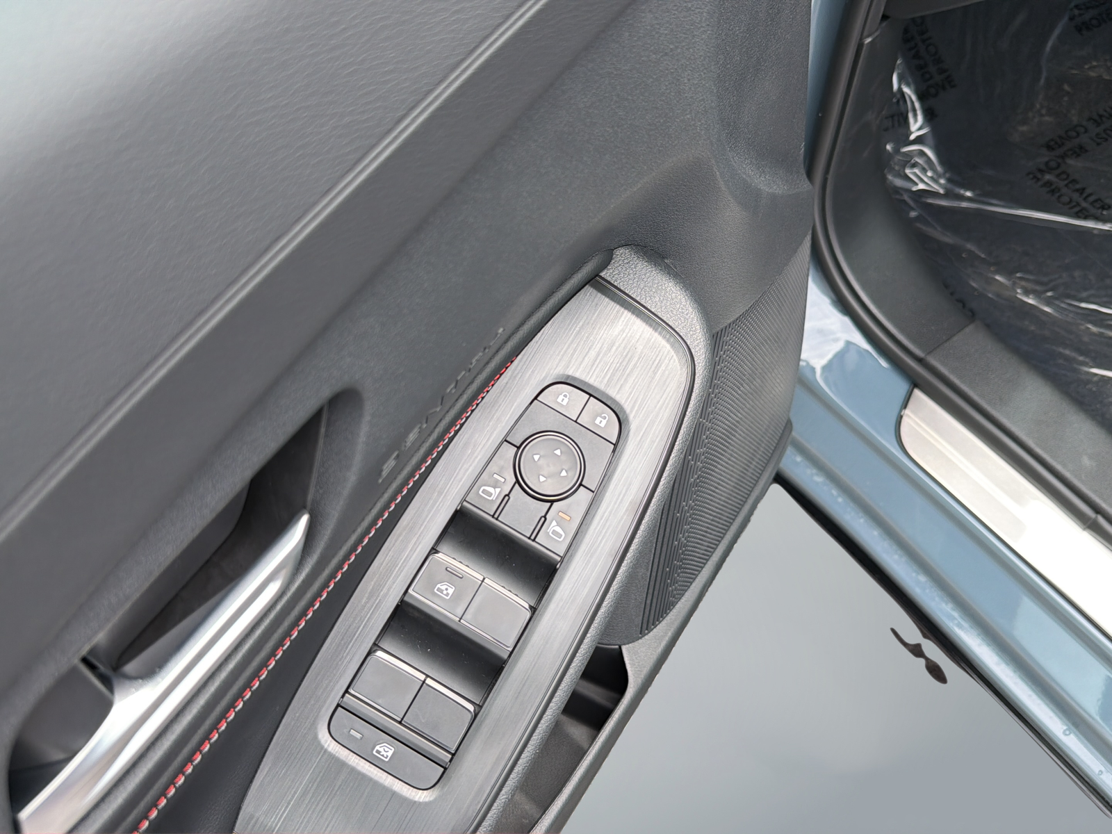 New 2027 Gray Nissan SR image 29