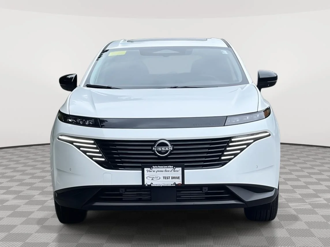 New 2026 Everest White Pearl TriCoat Nissan SL image 2