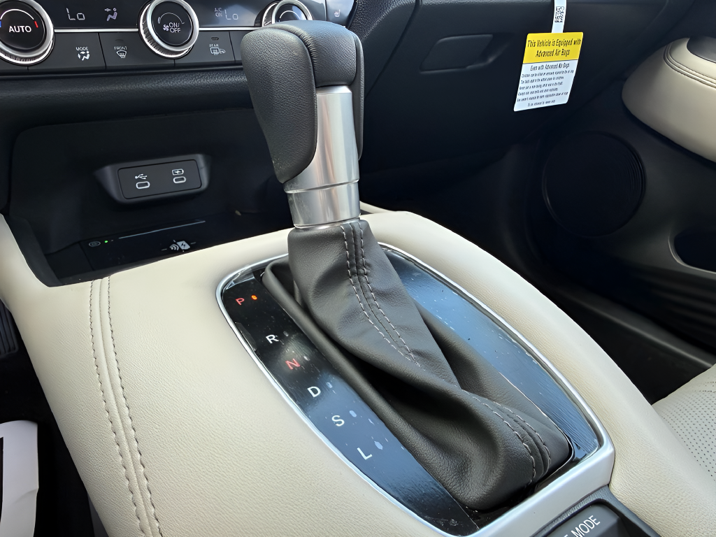 Used 2027  Honda EX-L image 26