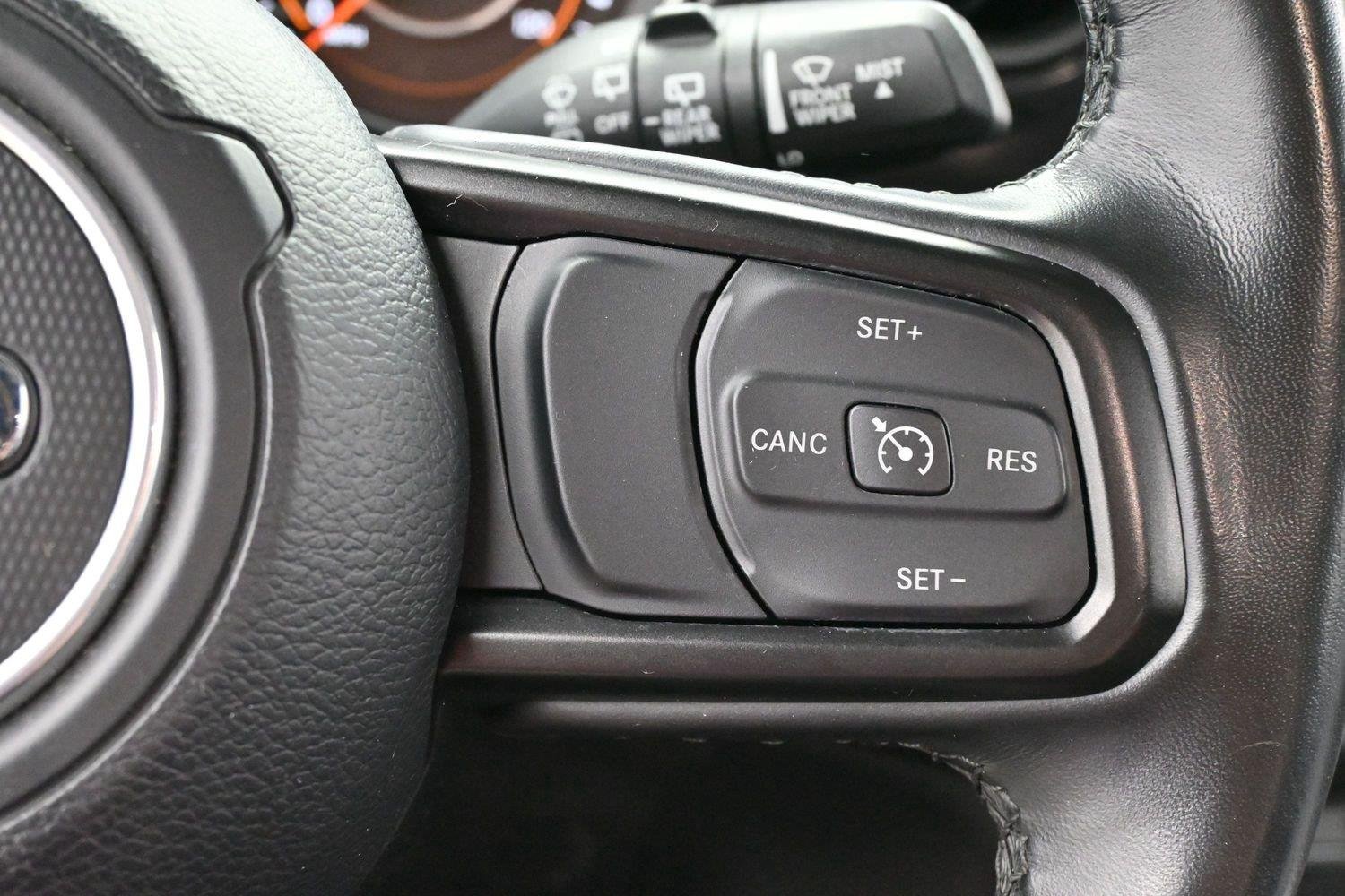 Used 2022 Granite Crystal Metallic Clearcoat Jeep Unlimited Sport Altitude image 17