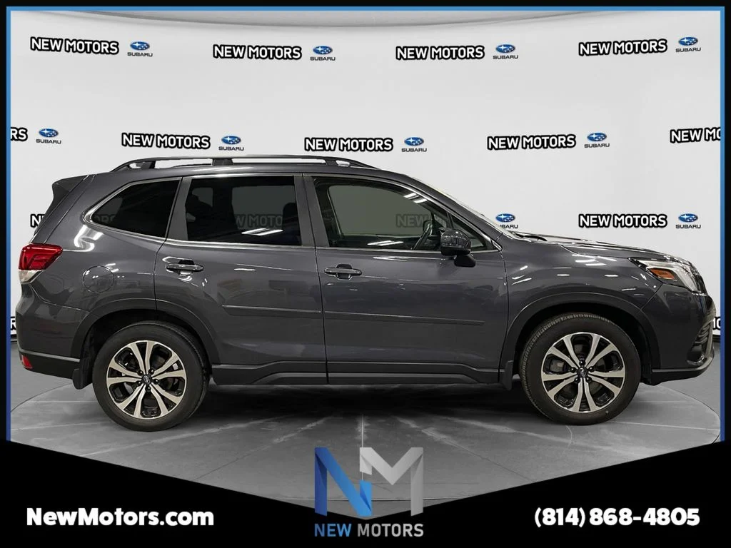 Used 2022 Magnetite Gray Metallic Subaru Limited image 6