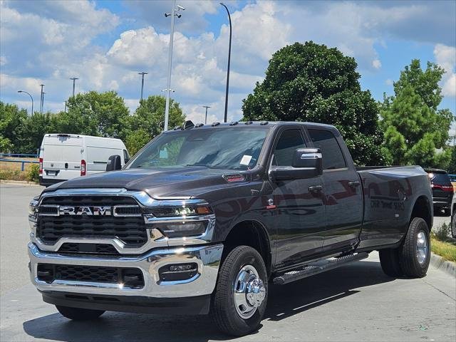 New 2026 Granite Crystal Metallic Clear-Coat Exterior Paint RAM TRADESMAN image 3