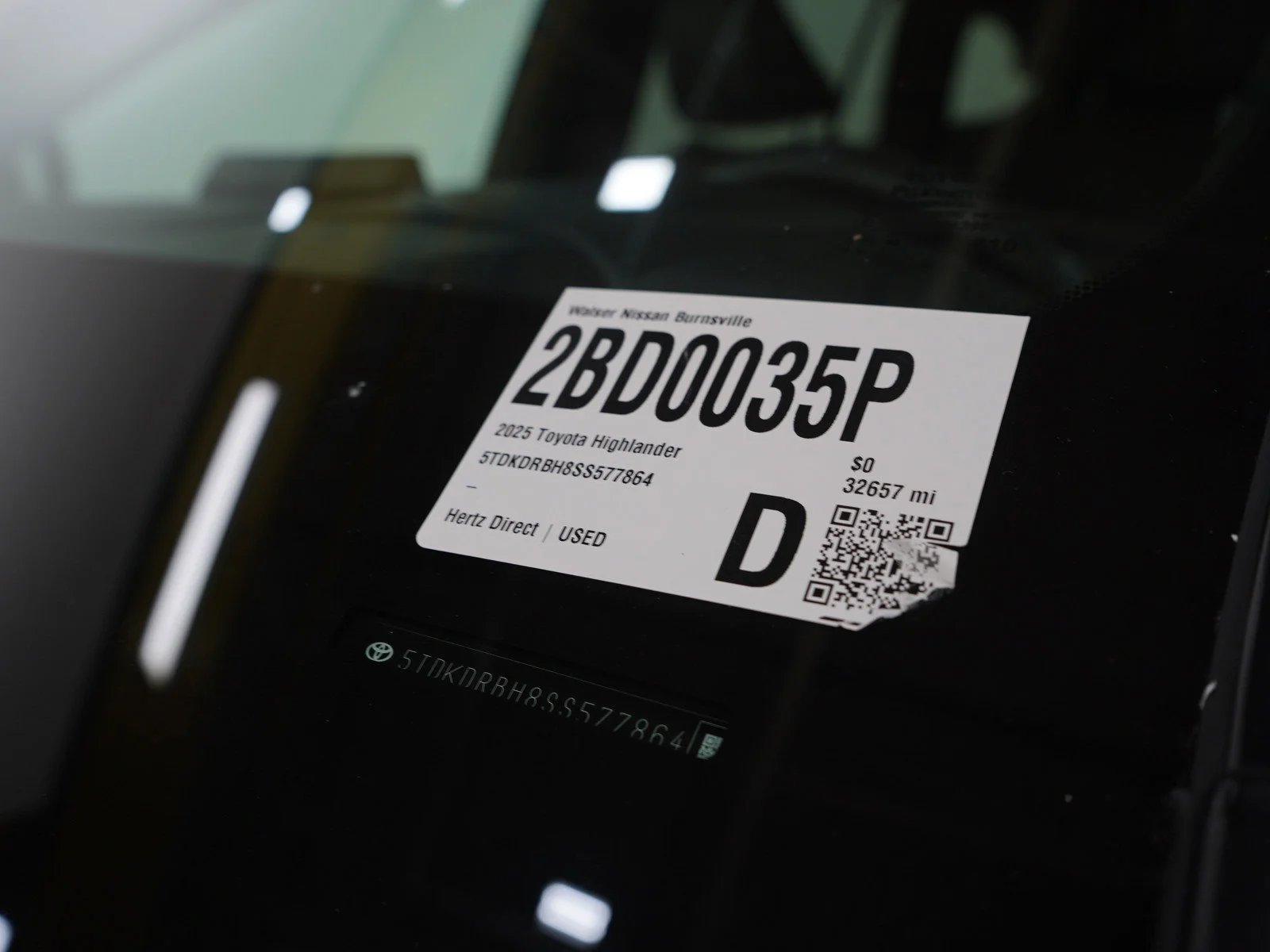 Used 2025 Black Toyota XSE AWD (Natl) image 31