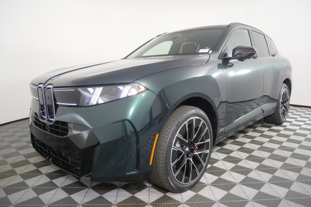 New 2027 Vancouver Green Metallic BMW  image 8