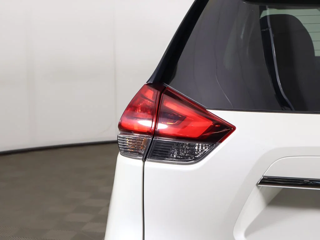 Used 2017 White Nissan SV image 12