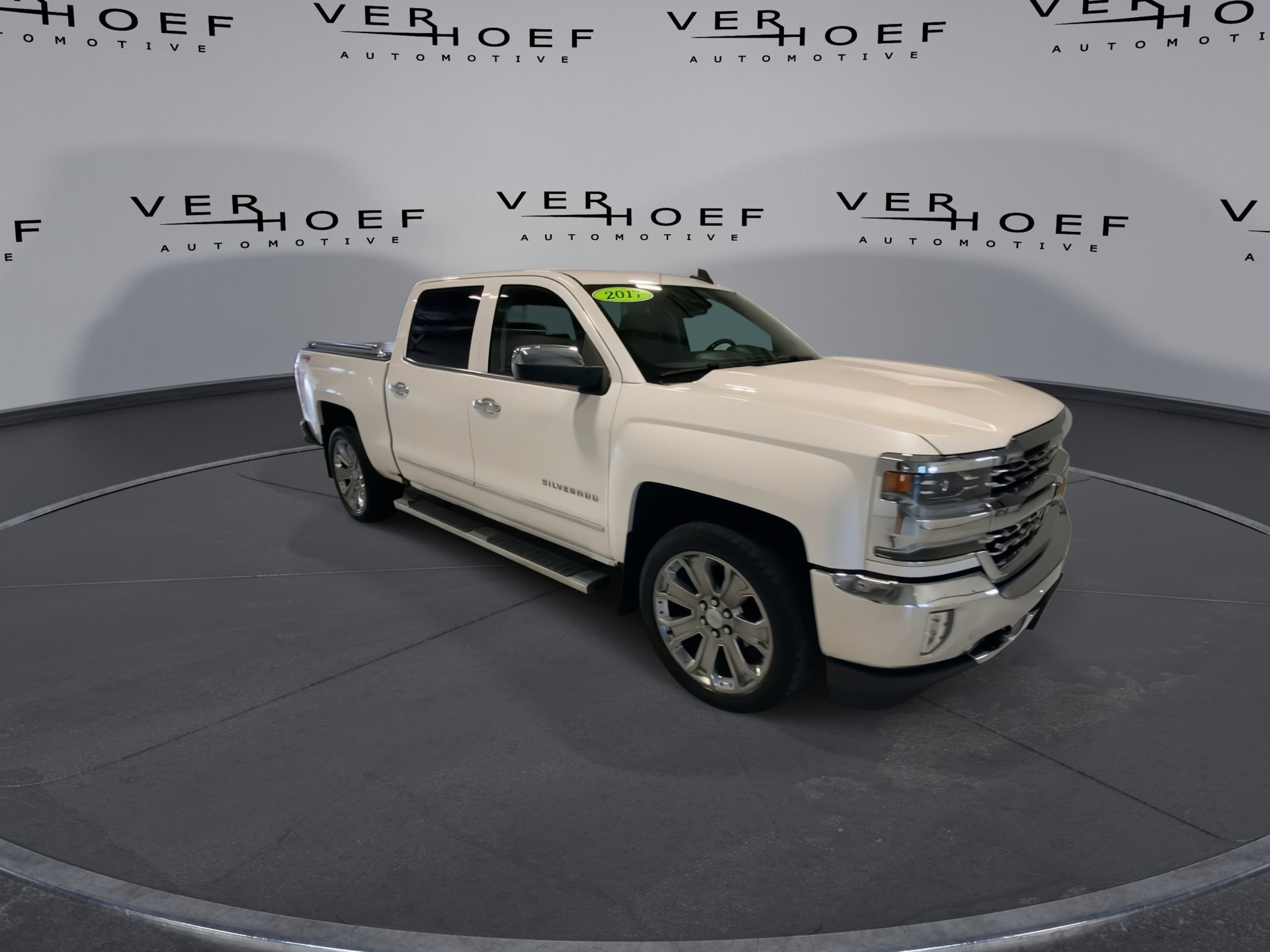 Used 2017 IRIDESCENT PEARL TRICOAT Chevrolet LTZ image 2