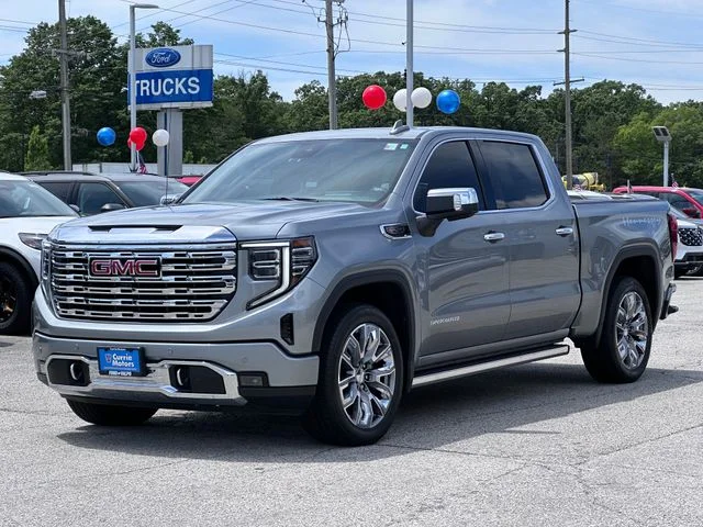 Used 2024 Silver GMC Denali image 3