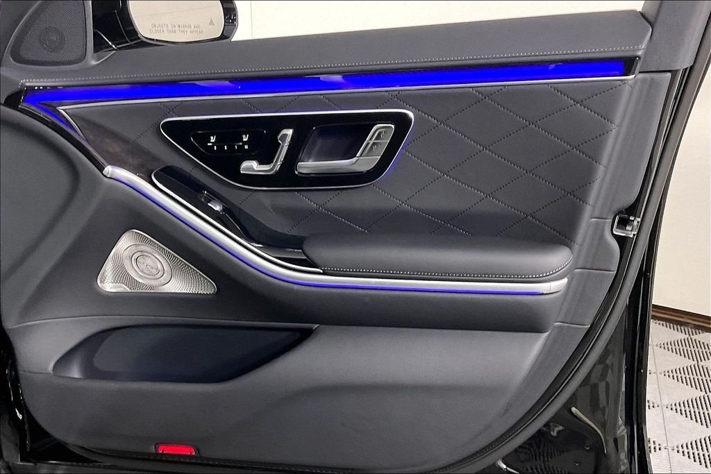 2026 Mercedes-Benz S-Class S 580 - Photo 16