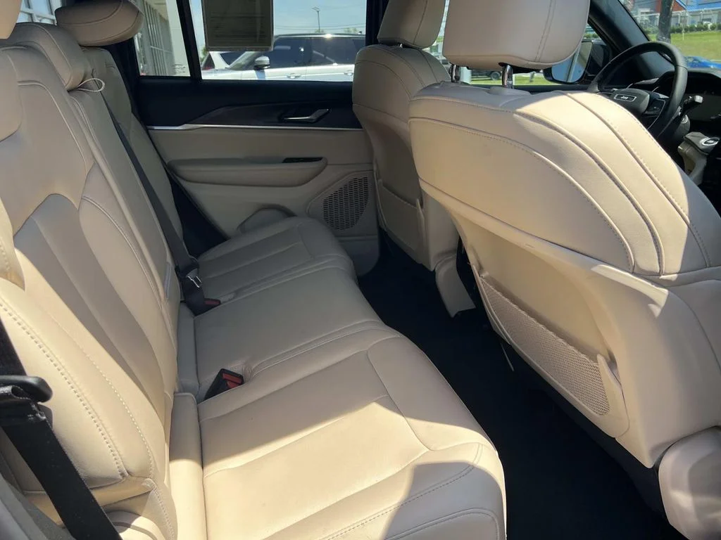 Used 2025 Red Jeep Limited image 13