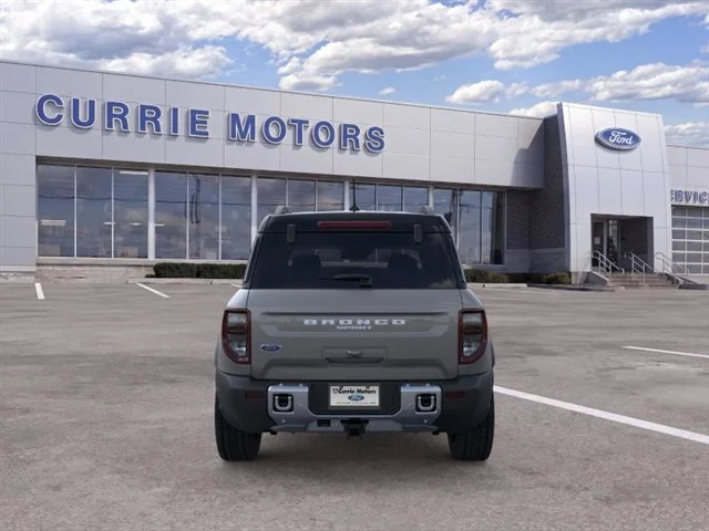 New 2026 Carbonized Gray Metallic Ford Outer Banks image 5