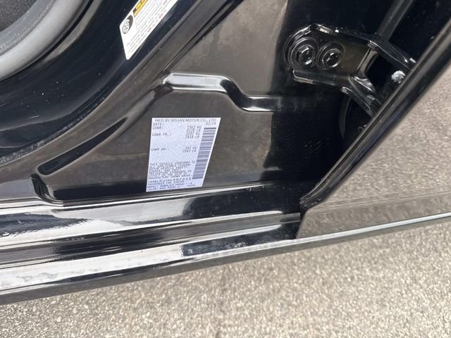 Used 2024 Super Black Nissan 2.5 SR image 22
