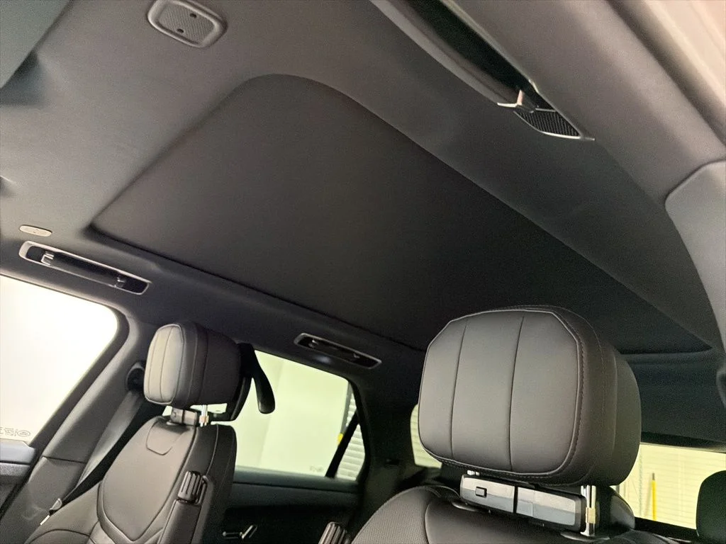 New 2026 Charente Grey Land Rover Dynamic SE P530 V8 image 22