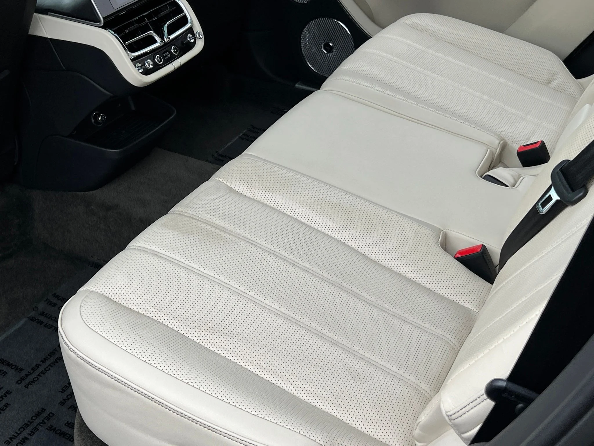 Used 2023 Blue Bentley  image 19